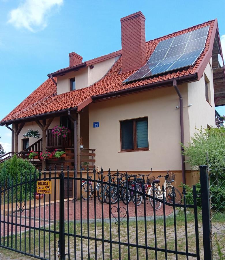 Wynajem Pokoi Wiki Mikołajki Exterior foto