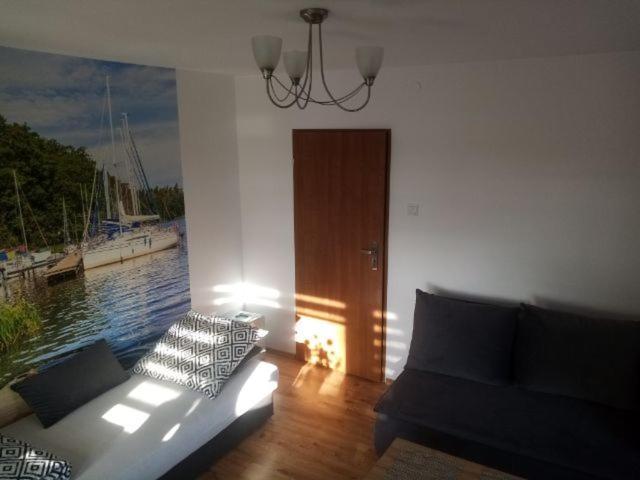Wynajem Pokoi Wiki Mikołajki Exterior foto